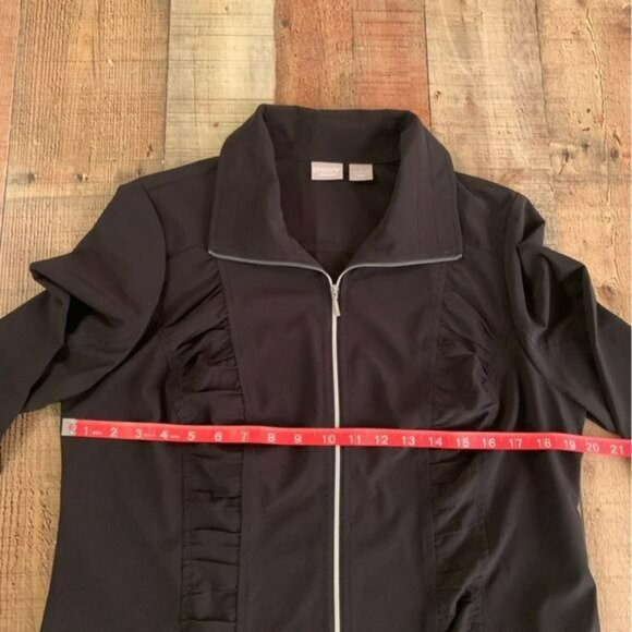 Chico’s womens black full zip lightweight top with ruffle detail -1 - Picture 2 of 8